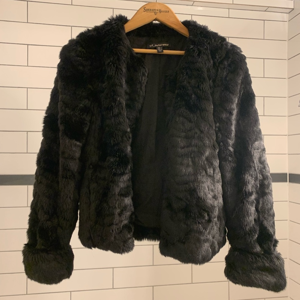 Fur (Faux) Cropped Coat